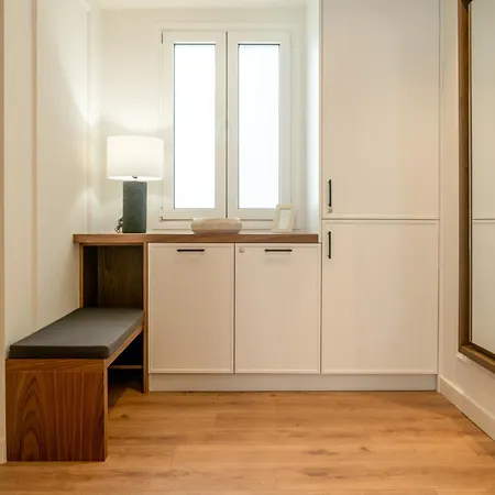 Appartement Ionian State