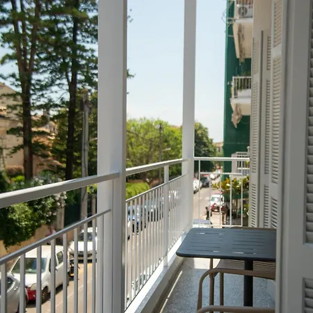 Appartement Ionian State